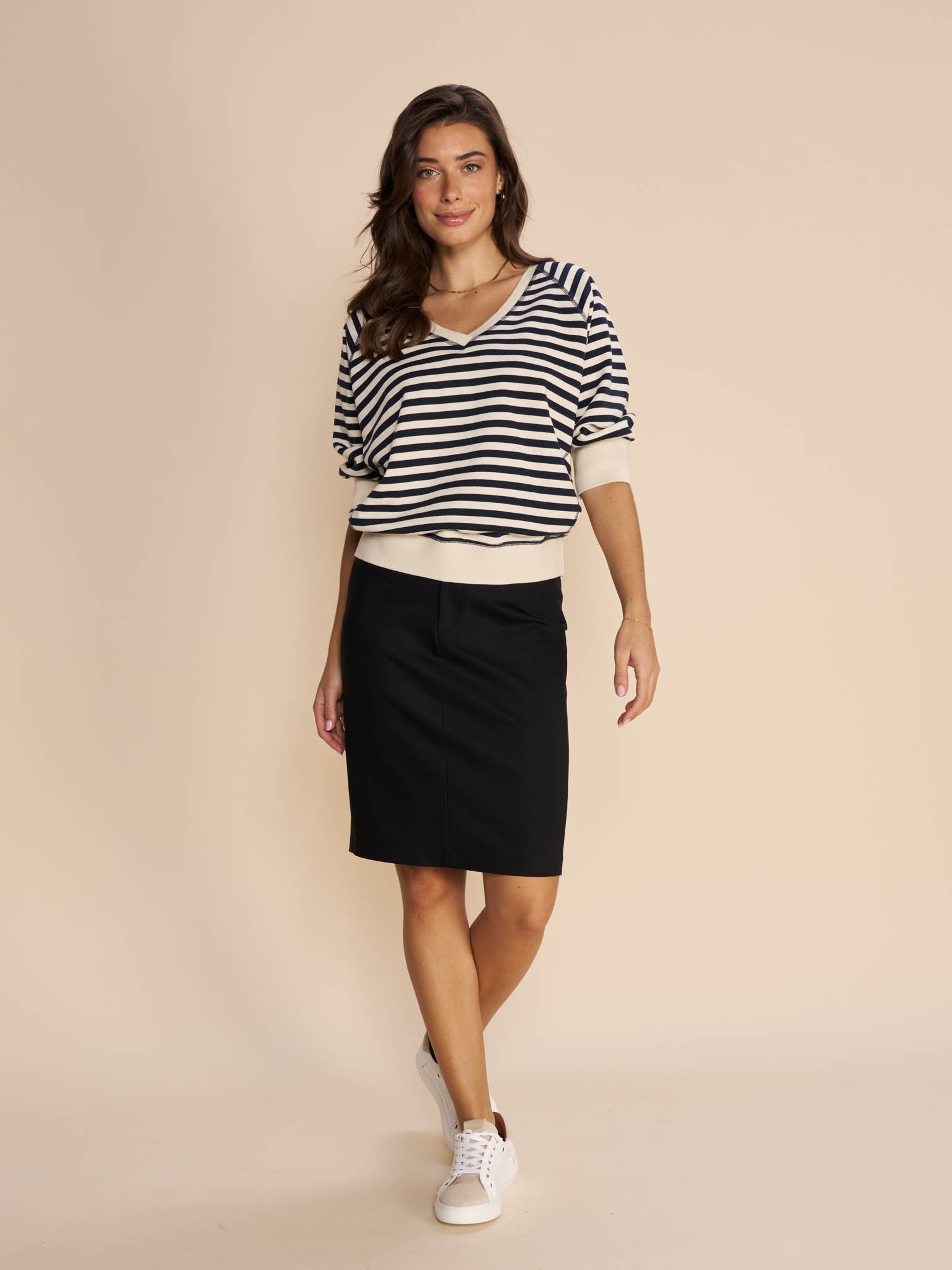 Modelshot / Salute Navy / Detail